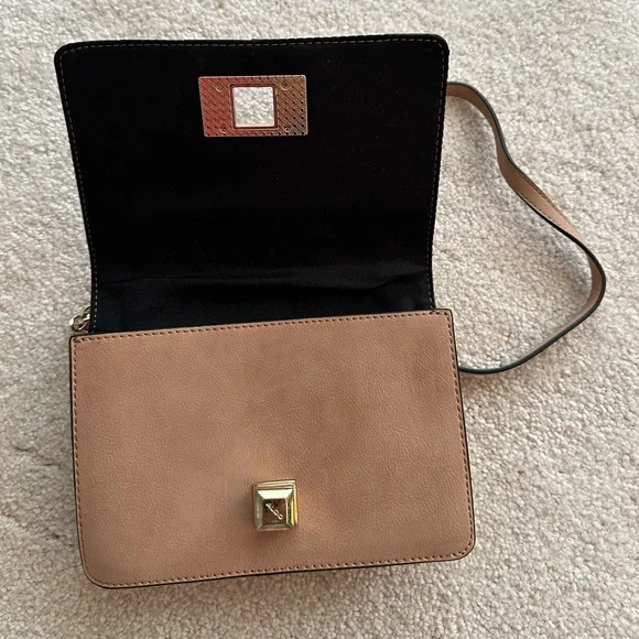 ALDO pink snakeskin clutch purse - Picture 7 of 7